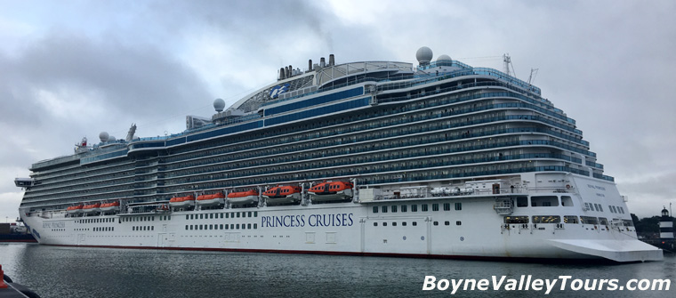 Cruise Ship - Dublin Port