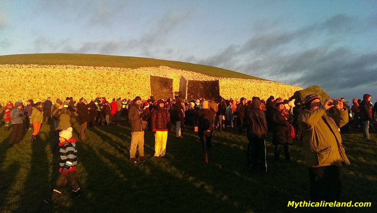 About 500 people at Newgrange for the sunrise on December 21st